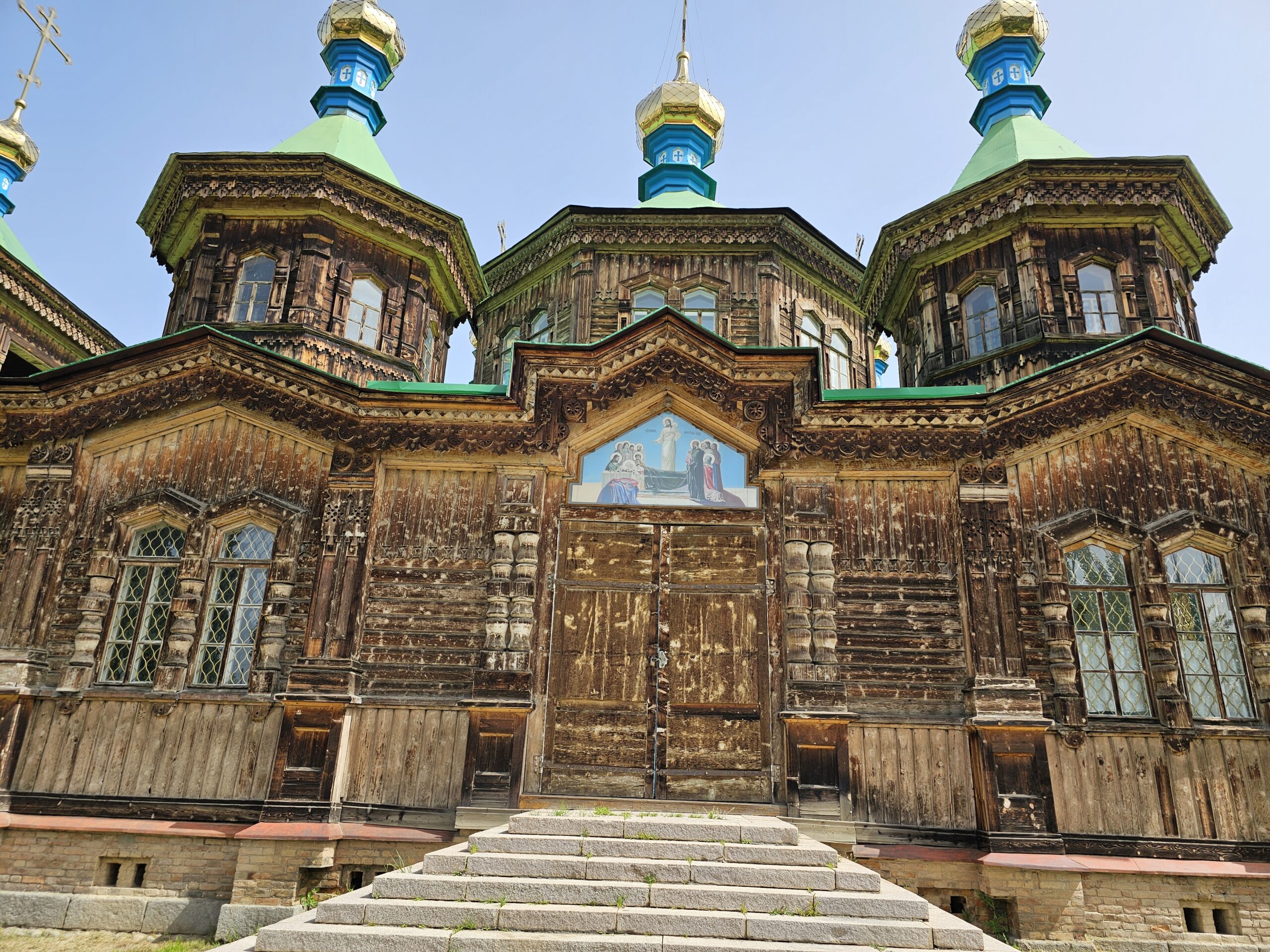 Climb the sacred mountain of Osh and feel one of the oldest spiritual places in Central Asia.